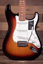 Fender Player Stratocaster, Pau Ferro FB, 3-Color Sunburst - £627.74 GBP