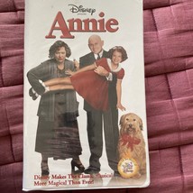 Disney ANNIE VHS Video Home Tape in Clamshell Case Free Shipping - £11.01 GBP