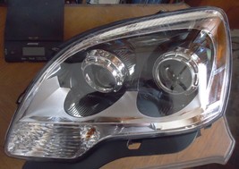 2008-2012 GMC Acadia    Headlight Assembly    Eagle Eye Left Side NEW    Damaged - £54.12 GBP