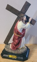 JESUS OF NAZARETH CHRIST CARRYING CROSS RELIGIOUS FIGURINE STATUE - $29.63