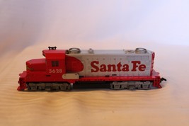 Ho Scale Tyco, GP-20 Loco Santa Fe, Silver For Parts Or Repair 5628 - £31.38 GBP