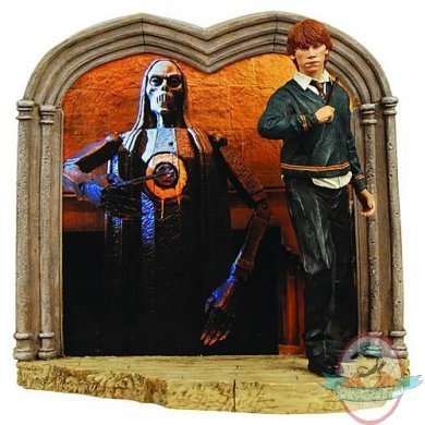 Neca Harry Potter Ron Weasley Sculpted Diorama New In The Box - $64.99