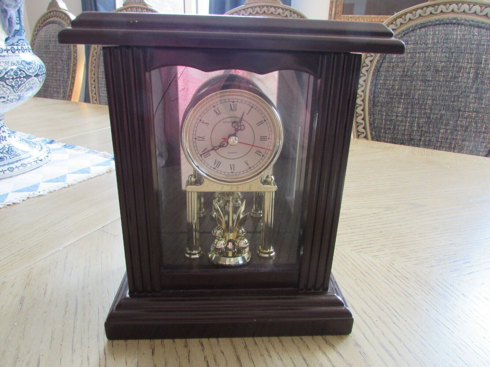 International Silver Co. Rotating Pendulum Mantel Shelf Clock Wood Tested - $24.70