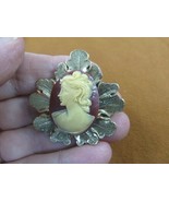 (CS26-10) Left Facing Mature LADY burgundy + white CAMEO leaf brass Pin ... - $408.00 MXN