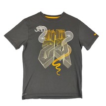 Vtg Y2K Kobe Bryant #24 NIKE Dri-Fit Men&#39;s M Mamba Snake Graphic T-Shirt Lakers - £31.03 GBP