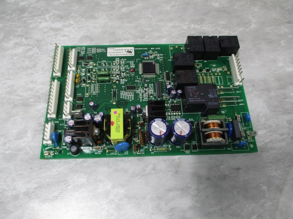 GE REFRIGERATOR CONTROL BOARD PART # WR55X10942C - $31.00