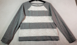 LC Lauren Conrad Shirt Top Women Size Medium Gray Lace Floral Striped Round Neck - £13.54 GBP