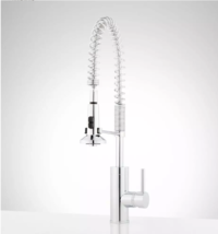 New Polished Chrome Presidio Single Handle Pull Out Kitchen Faucet by Signature  - £199.17 GBP