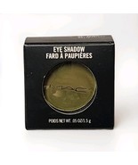 MAC Mo Money Mo Problems Eye Shadow Matte Full Size - $349.74 MXN