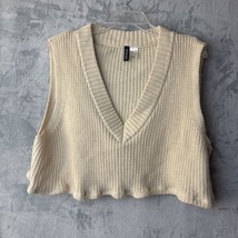 H&amp;M Divided Sweater Vest Size Med Womens V Neck Cream Beige Cropped Ruffle - $10.96