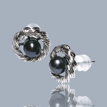 Stunning Black Blue Japanese Akoya Saltwater Round 5.5mm Cultured Pearl Earrings - £63.20 GBP