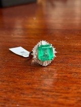  6.25 Carat Emerald &amp; Diamond Platinum Ring - R10765 - £5,141.08 GBP