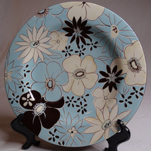 Laurie Gates Casual Blues Floral Dinner Plate The Casual Collection Colo... - $4.99
