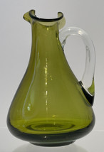 Vintage Mid Century Green Art Glass Crimped Rim Pitcher Vase 6&quot; - £11.07 GBP