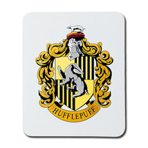 Harry Potter Hufflepuff Crest Mouse Pad - £14.86 GBP
