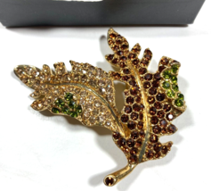 Kenneth Jay Lane Brooch Bejeweled Leaf Pin w/ Topaz Green Rhinestones Avon 2007 - £23.70 GBP