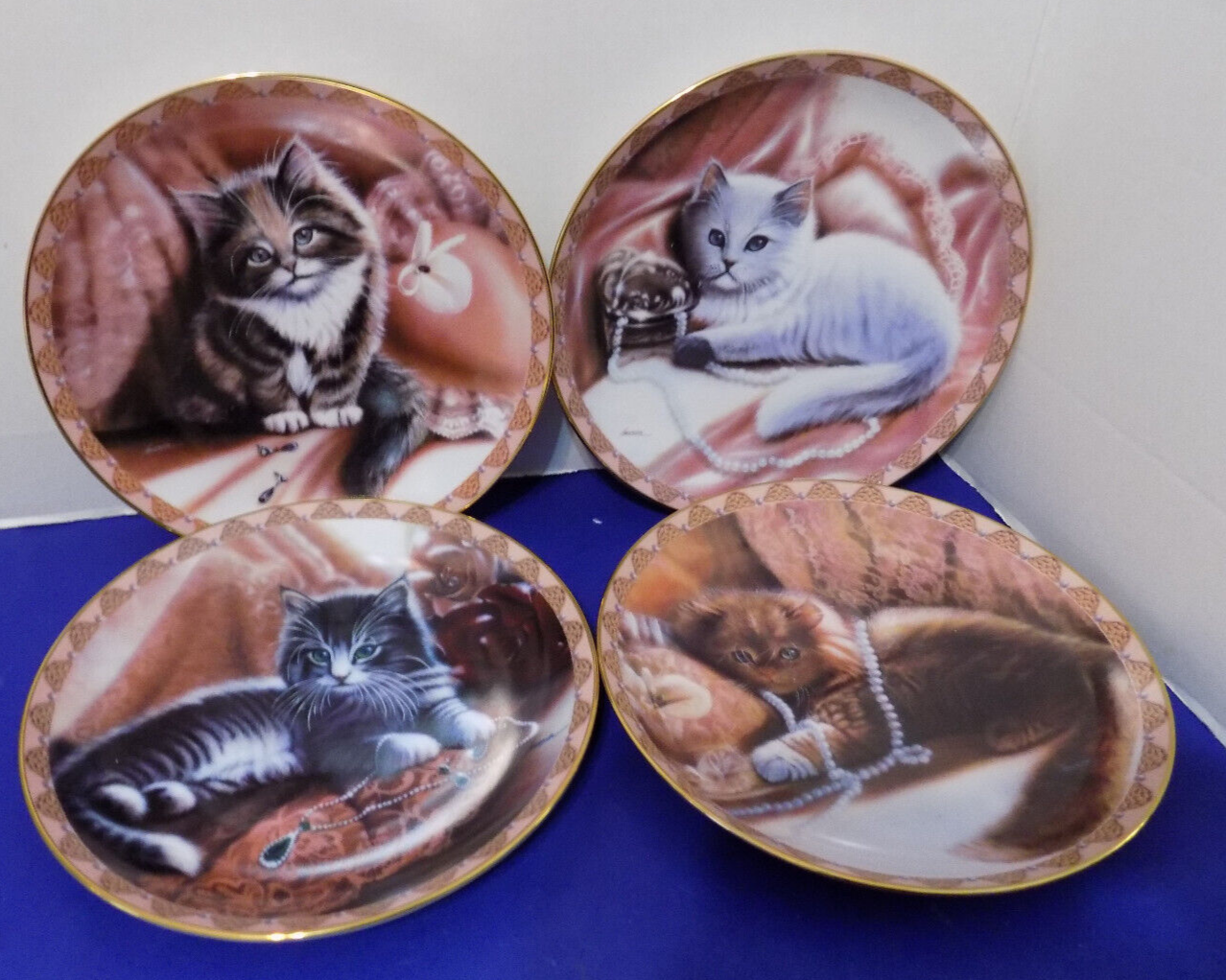 1994 The Bradford Exchange Decorative Porcelain Plates Cats Kittens Ron Iverson - $44.53