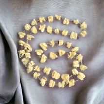 Vintage chunky mother of pearl shell and beads necklace - £51.13 GBP