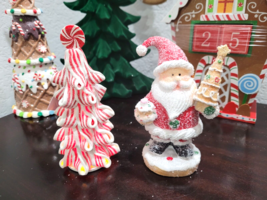 2pc CHRISTMAS Gingerbread Santa Claus &amp; Lighted Peppermint Tree Figurines 6.25 - £30.07 GBP