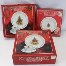 Pfaltzgraff Christmas Heritage Stoneware 3 PC Place Setting &amp; Cookie Plate - £30.71 GBP