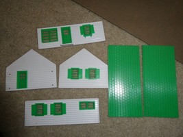 Vintage 1960s O Scale Plastic Green White House Building - $18.81