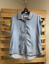 Vineyard Vine Blue 100% Lyocell Chambray Cuff Sleeve Top Size 4 BBL JD - $7.91