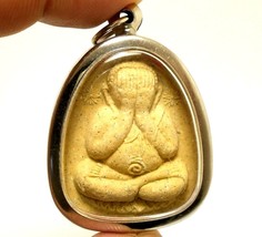 Thai Protection Magic Amulet Lucky Pendant Lp Pae Pidta Pitta Close Eyes Buddha - £46.11 GBP