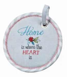 New Kay Dee Designs Home Is Where The Heart Is Embroidered Round Pot Holder - £11.80 GBP