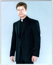 2000s Hollywood Movie Press Photo of Actor V Joel Gretsch in Priest Costume - $4.85