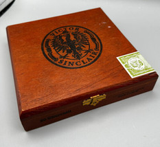 Cigar Box Empty  Victor Sinclair Churchill Redwood Logo Vintage Select - £10.95 GBP