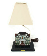 Vintage Brentwood Mansion Figural House Bedside Lamp - $553.77 MXN