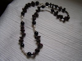 Estate Dark Red Stone or Glass Nugget w Black Onyx Beads &amp; Freshwater Pearl Neck - £18.59 GBP