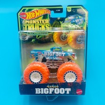 Bigfoot Hot Wheels Monster Trucks Glow in the Dark BIGFOOT 4x4x4 Truck 2024 - $13.22 CAD