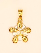 18k gold flower pendant  from Singapore #b6 - £113.79 GBP