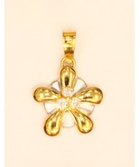 18k gold flower pendant  from Singapore #b6 - $199.30 CAD