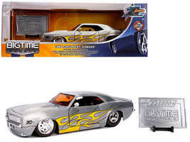 1969 Chevrolet Camaro Raw Metal with Yellow Flames Bigtime Muscle 1/24 Diecast - €97,06 EUR