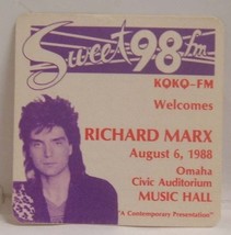 RICHARD MARX - VINTAGE OLD ORIGINAL CONCERT TOUR CLOTH BACKSTAGE PASS - $10.00