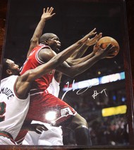 Chicago Bulls LUOL DENG SIGNED AUTOGRAPHED 8x10 Photo Duke Legend - $39.59