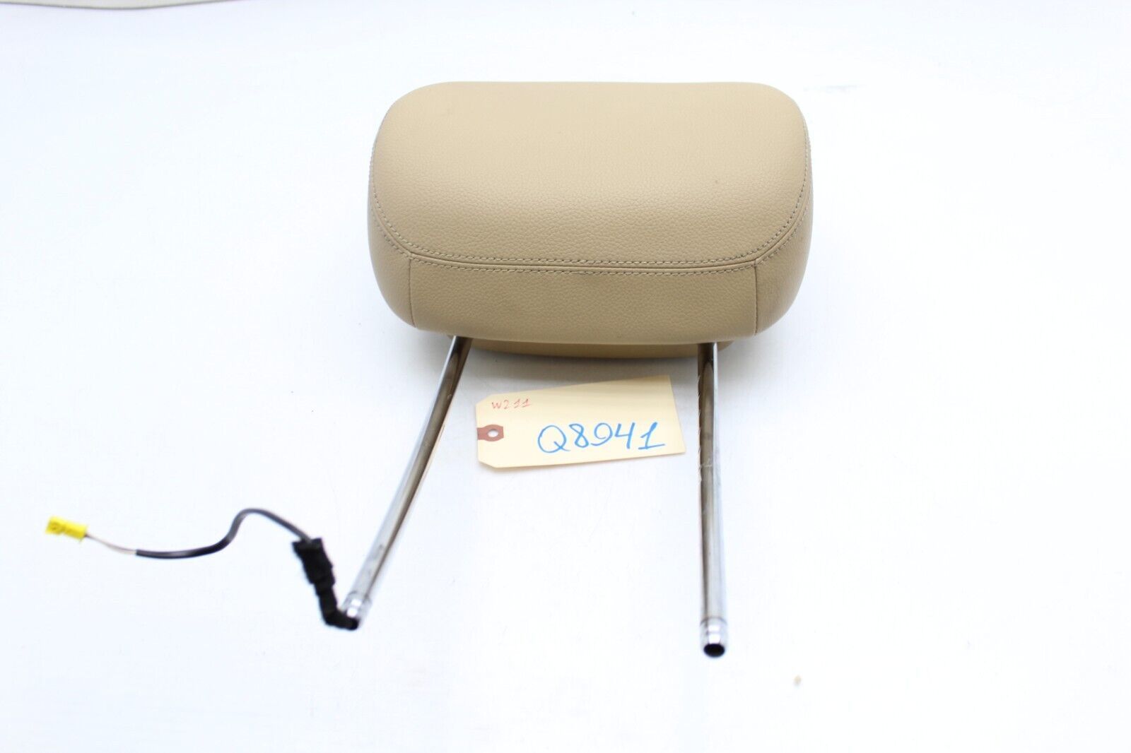 07-09 MERCEDES-BENZ W211 E350 E550 FRONT LEFT DRIVER SEAT HEADREST Q8941 - $111.76
