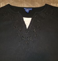 Karen Scott Top Womens Medium Black Knit Embroidered  3/4 Sleeve V-Neck - $6.25