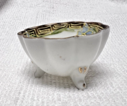 Vintage Bone China Blue Floral w Moriage Ruffled Round Salt Dip w 3 Litt... - $300.71 MXN