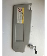 2002 VOLKSWAGEN BEETLE RIGHT PASSENGER SIDE INTERIOR SUN VISOR 1C0857552... - $555.79 MXN