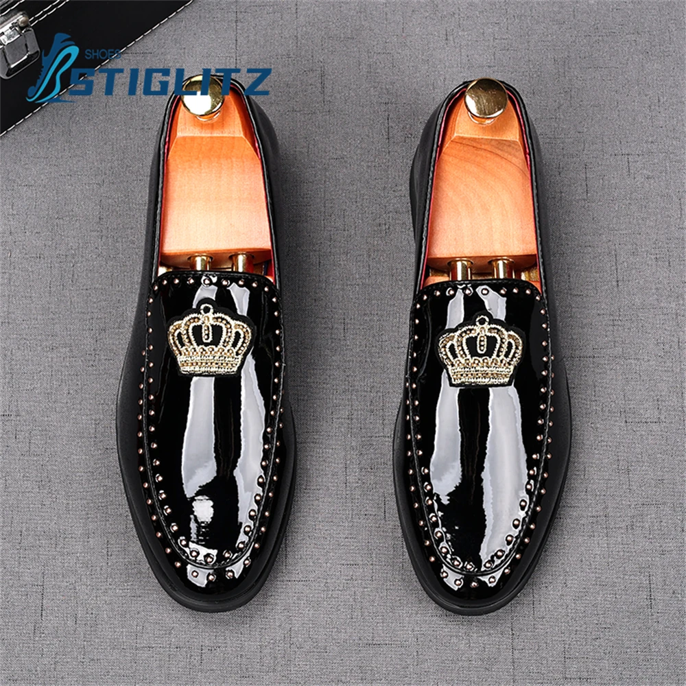 Glossy Patent Slip On Loafers Men&#39;s Shallow Square Heel Loafers Embroidery Crown - £88.74 GBP