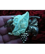 (CL13-11) SUN HAT WOMAN blue white CAMEO Pin Pendant Jewelry grape vine ... - $493.62 MXN