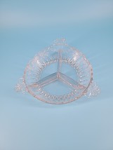 New Martinsville Glass Divided Dish With Handles Etched Flowers Clear - $260.03 MXN