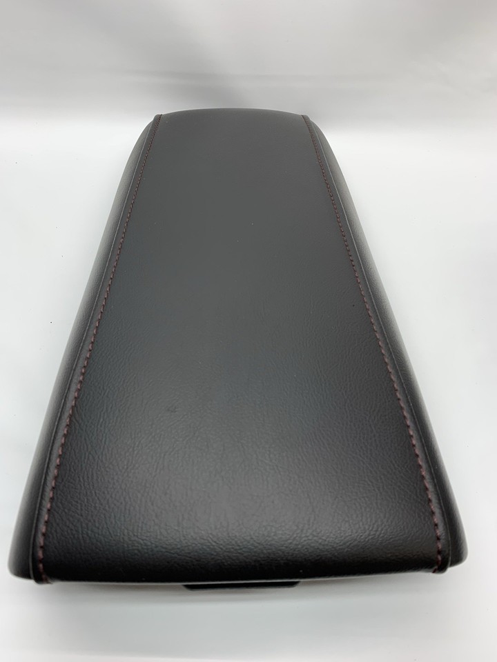 FORD EDGE CENTER CONSOLE LID BLACK WITH RED STITCHING OEM 11 12 13 14 - $73.26