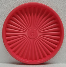 Tupperware Servalier Replacement Pink Lid Only #808-29 - £4.60 GBP