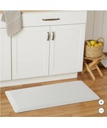 Town &amp; Country Living Kitchen Mat Beige Geometric Comfort Gel 20&quot; X 42&quot; ... - $921.24 MXN