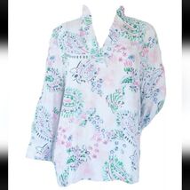 CROWN &amp; IVY Floral Peasant Blouse Size Small - $21.78