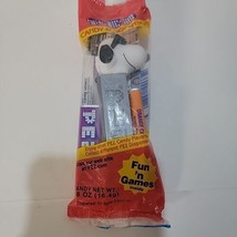 Charlie Brown Peanuts SNOOPY PEZ Dispenser Gray Made in Solvenia In Package - $4.95